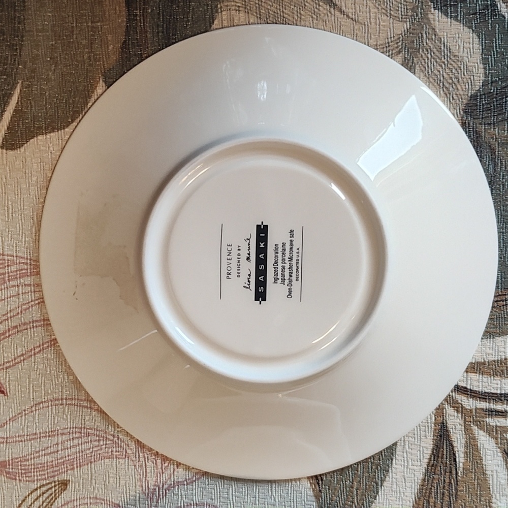 HOME: Floral Patterned Tea Set - Picture 6 of 13
